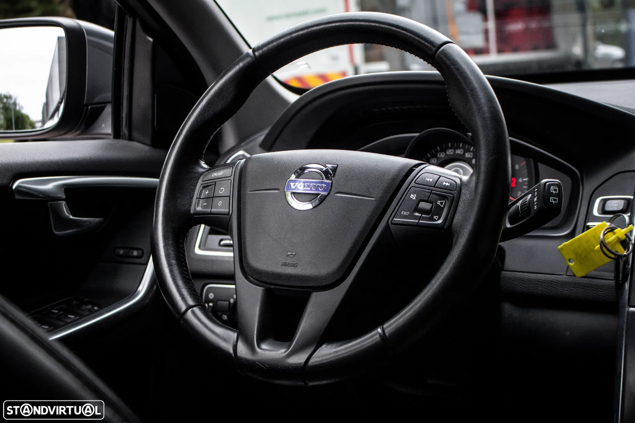 Volvo XC 60 2.0 D4 Inscription - 31