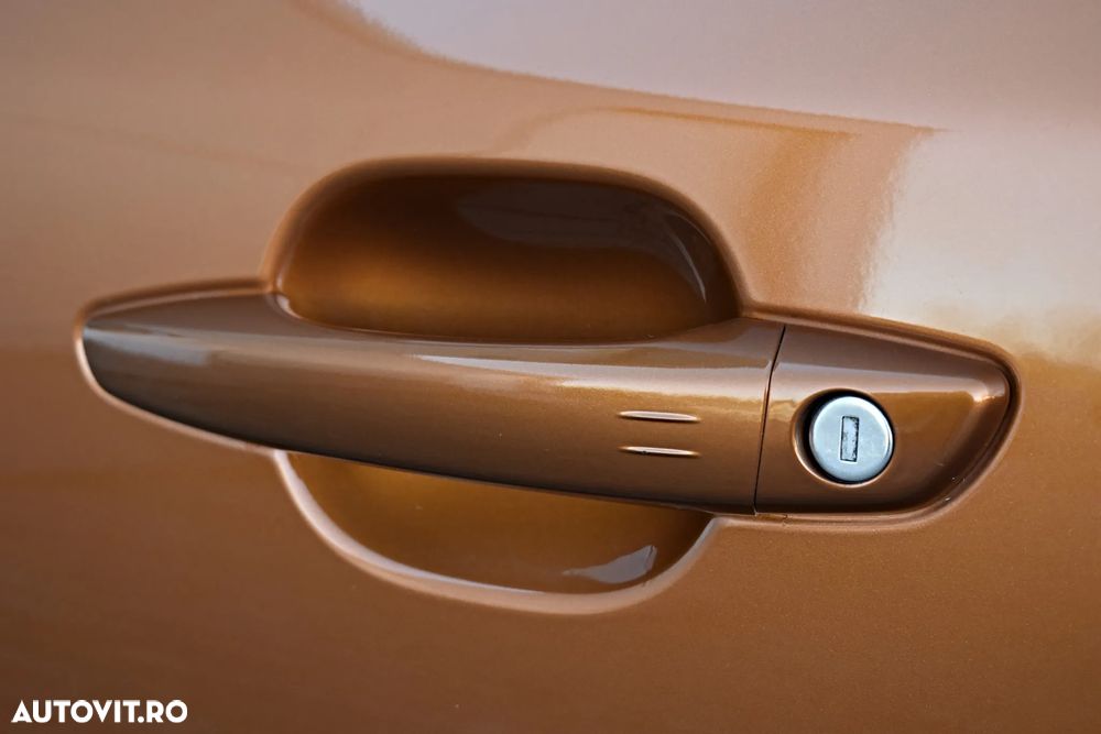 Peugeot 2008 PureTech 130 EAT8 Allure - 34