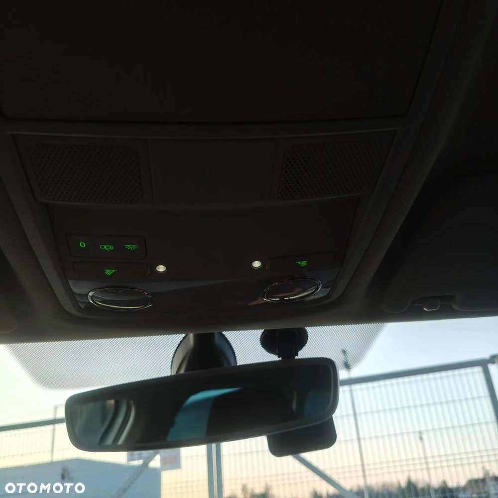 Skoda Octavia 1.5 TSI ACT Style DSG - 29