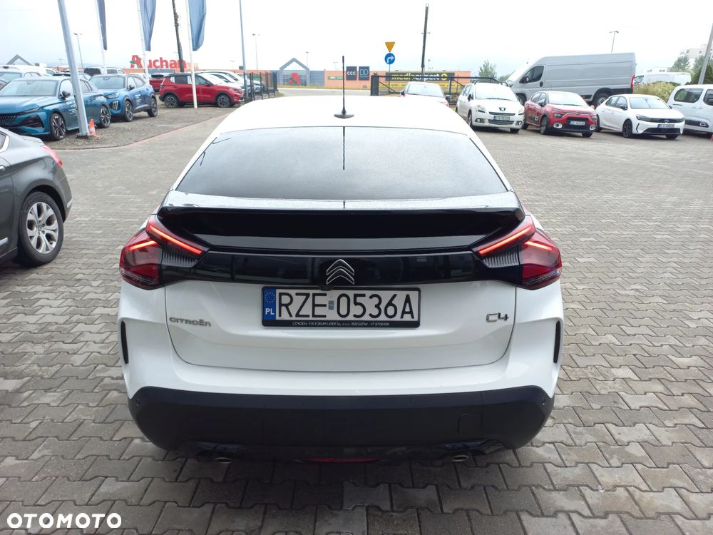 Citroën C4 1.2 PureTech Shine S&S - 6