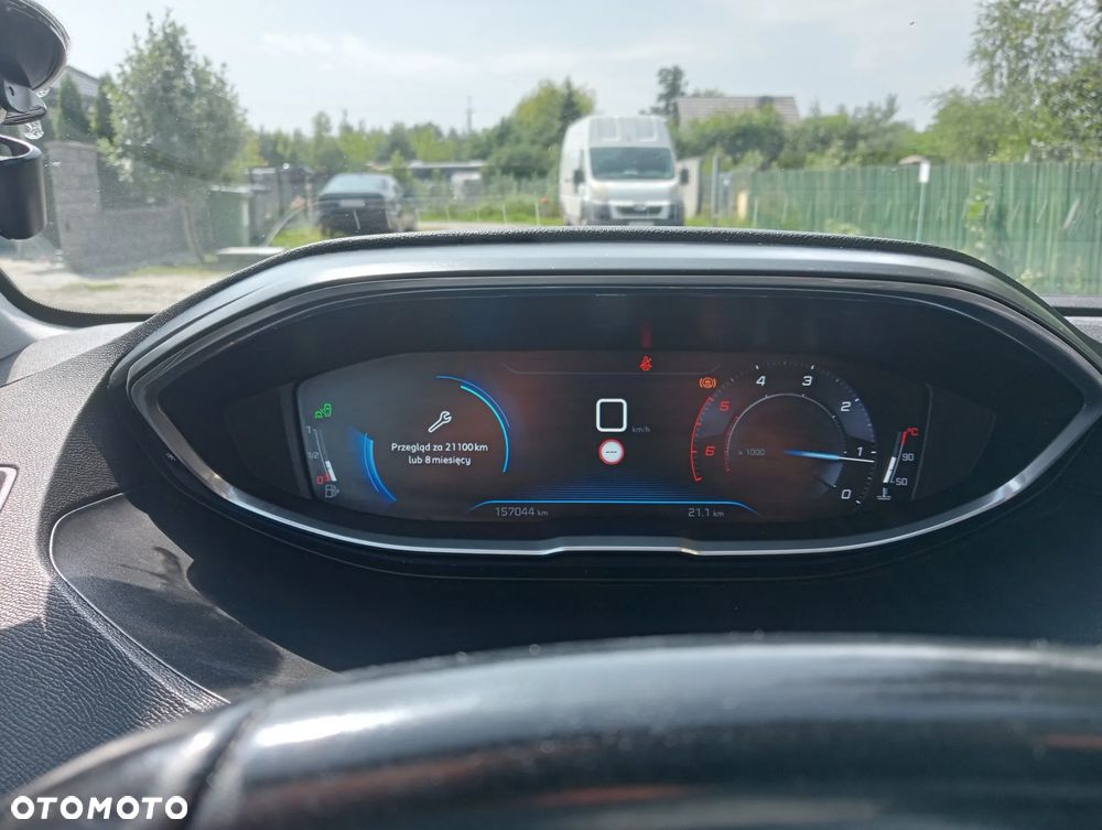 Peugeot 5008 - 12