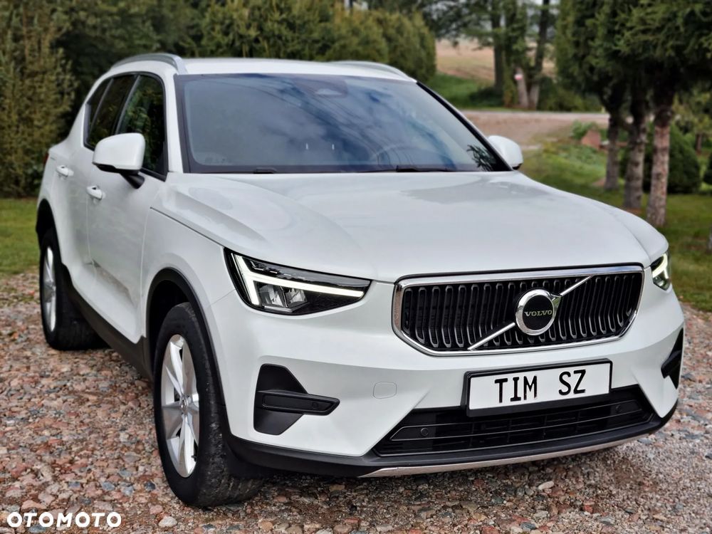 Volvo XC 40 B3 B DKG Essential - 4