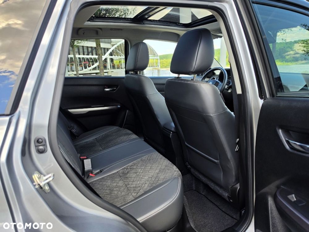 Suzuki Vitara - 32