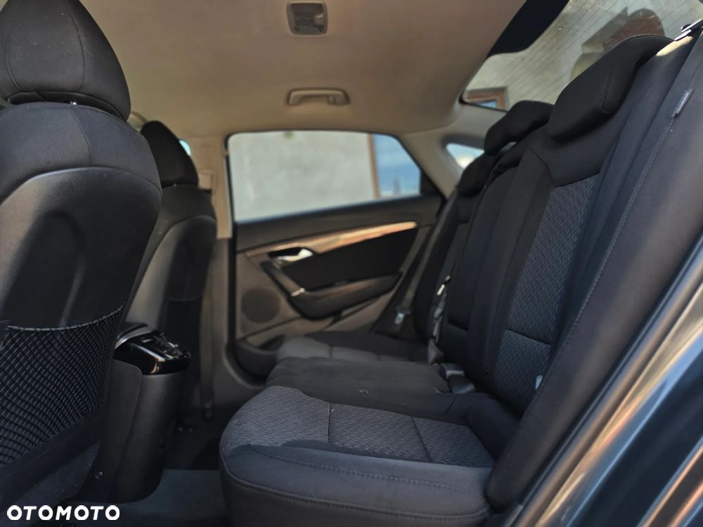 Hyundai i40 - 25
