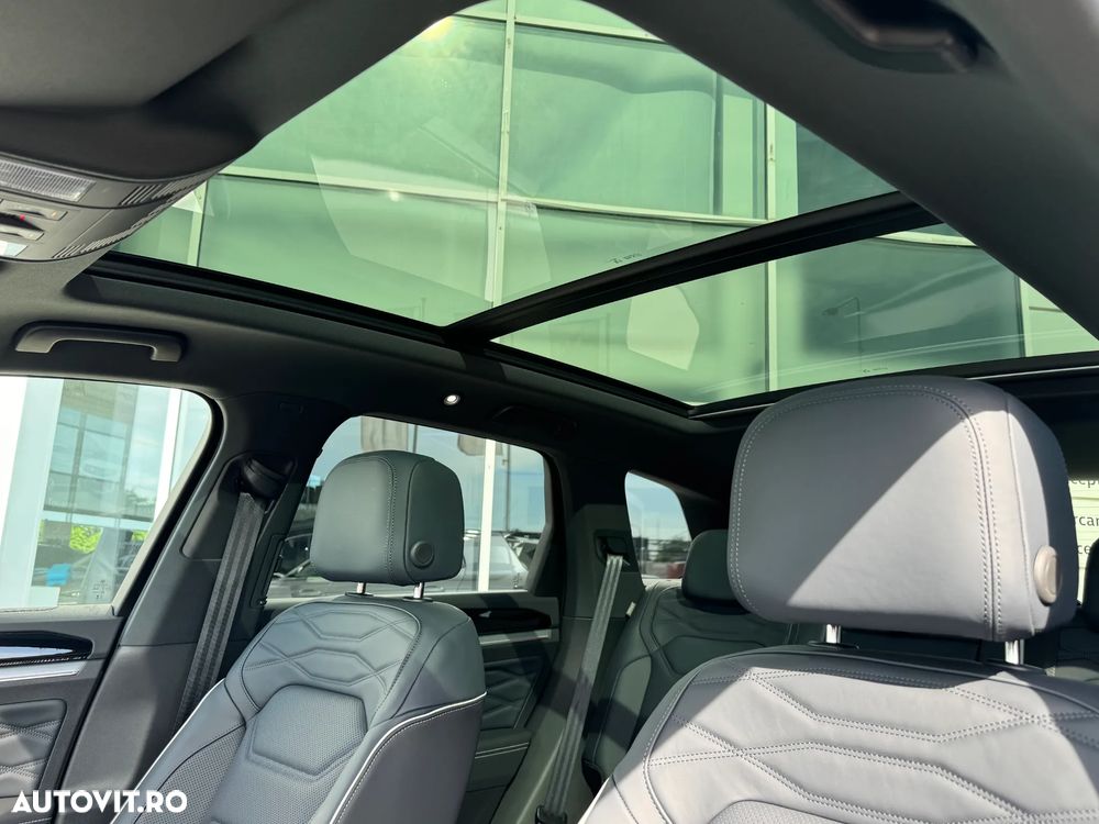 VOLKSWAGEN Touareg 2026 — imagine 13