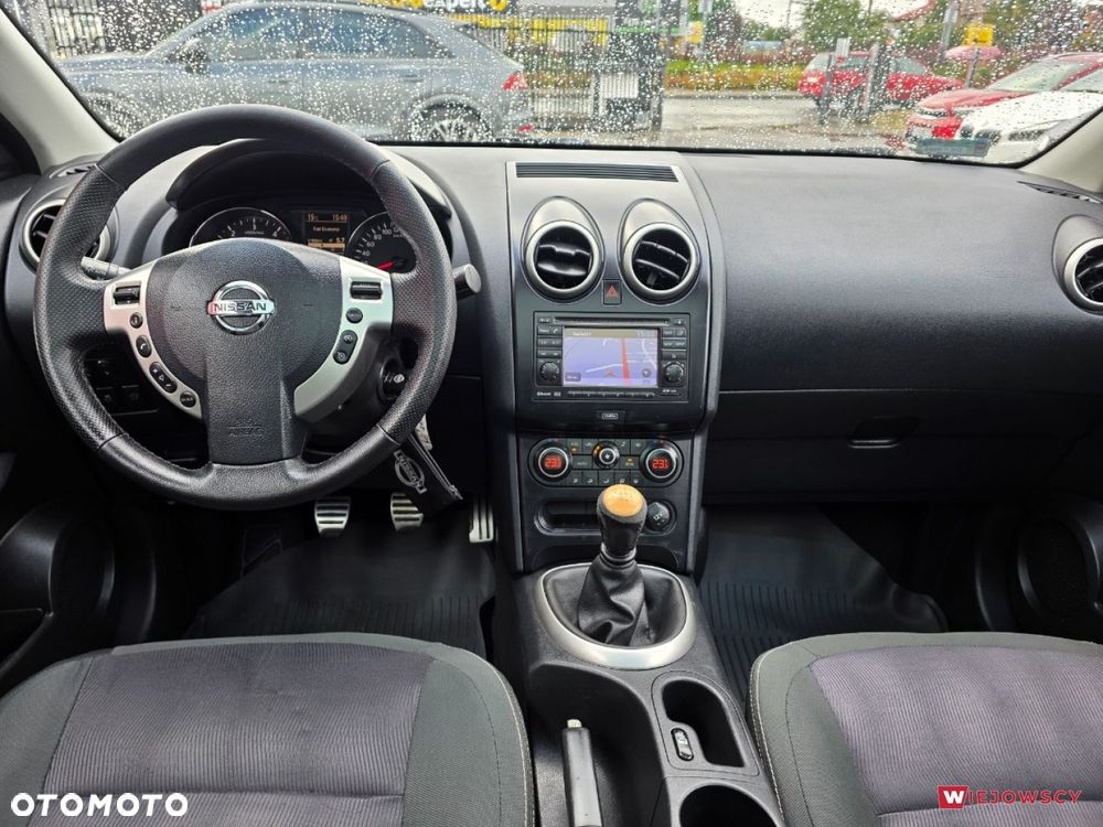 Nissan Qashqai+2 - 21