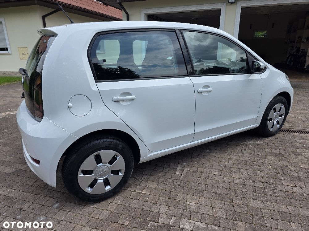 Volkswagen up! Active - 2