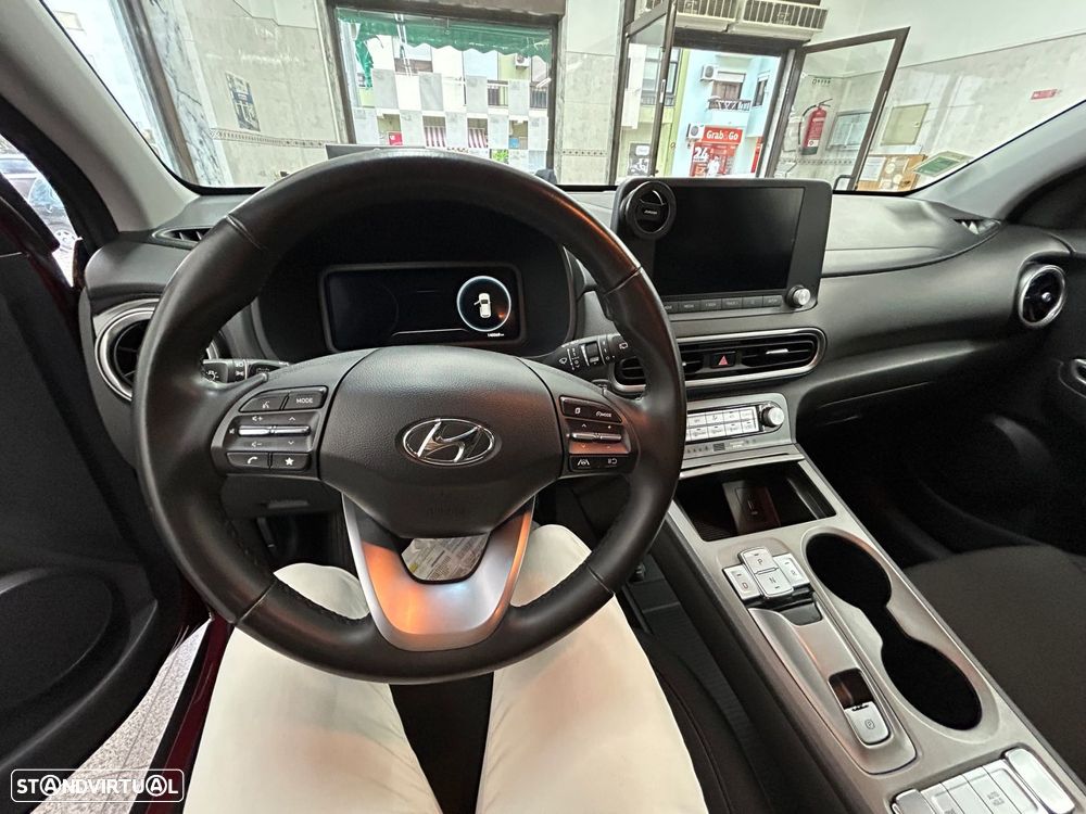 Hyundai Kauai Business - 21