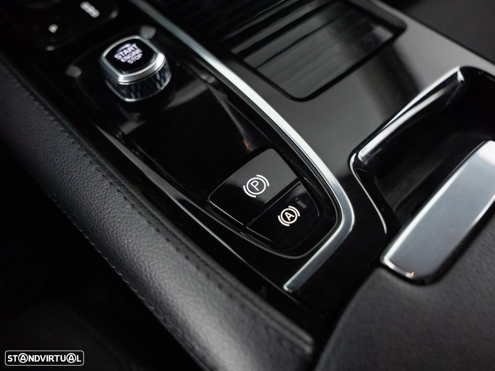 Volvo V60 2.0 T6 AWD TE Inscription Expression - 26