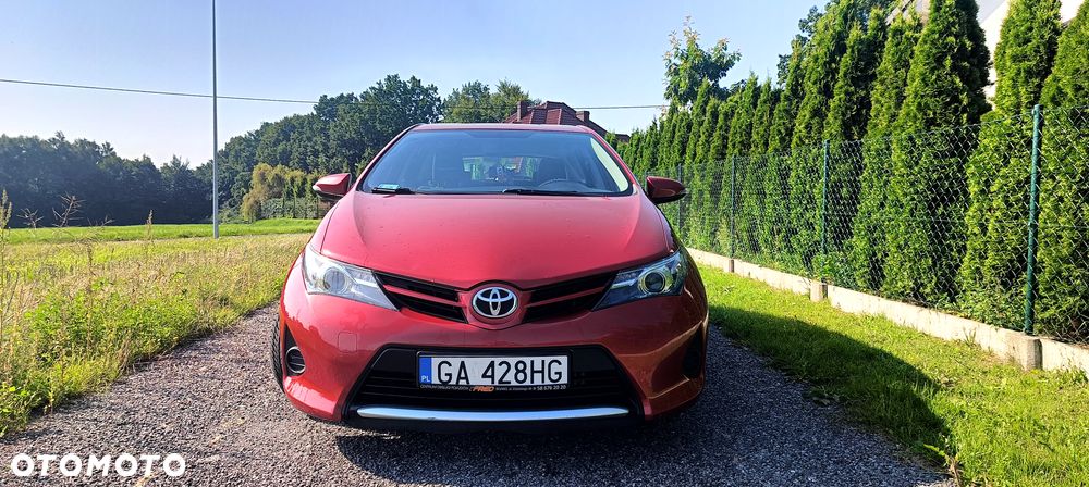 Toyota Auris 1.33 VVT-i Premium - 2