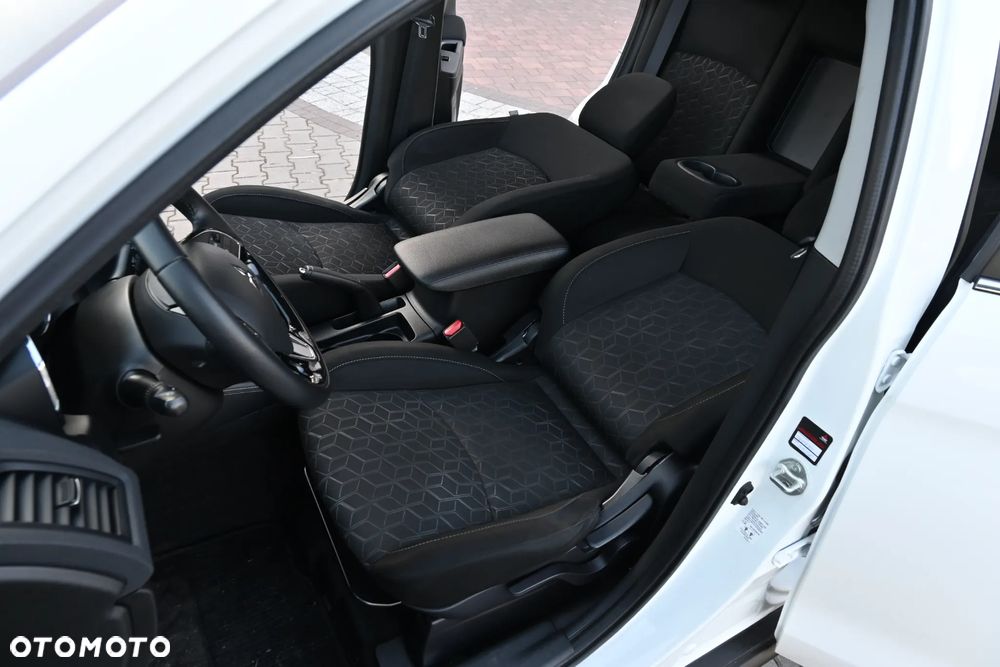 Mitsubishi ASX 2.0 2WD Intro Edition+ - 38