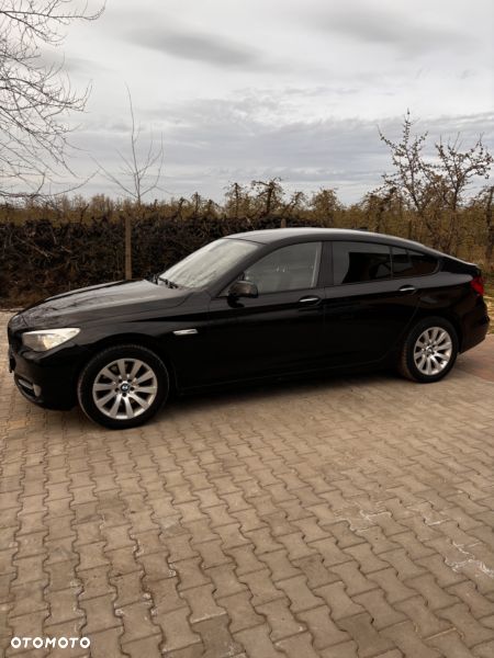BMW Seria 5 530d xDrive - 2
