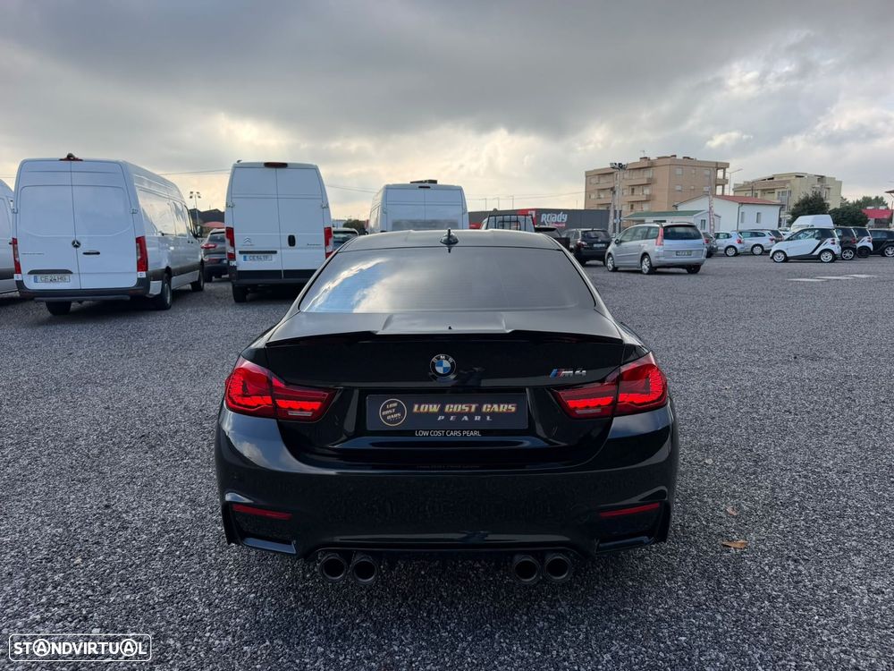 BMW M4 Auto - 10