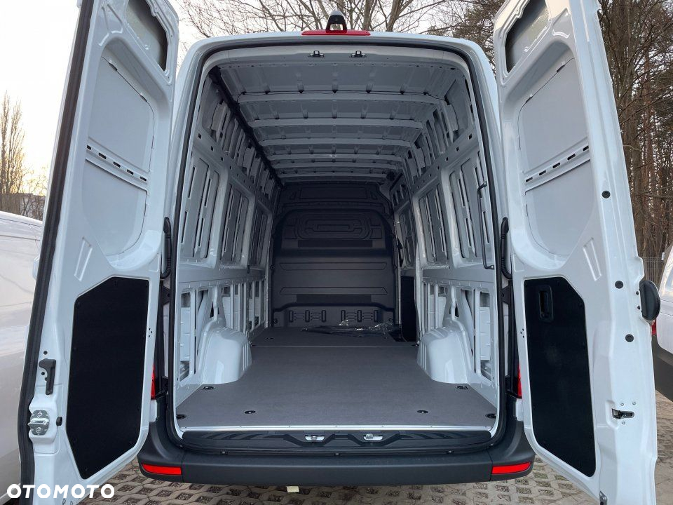 Mercedes-Benz Sprinter - 3