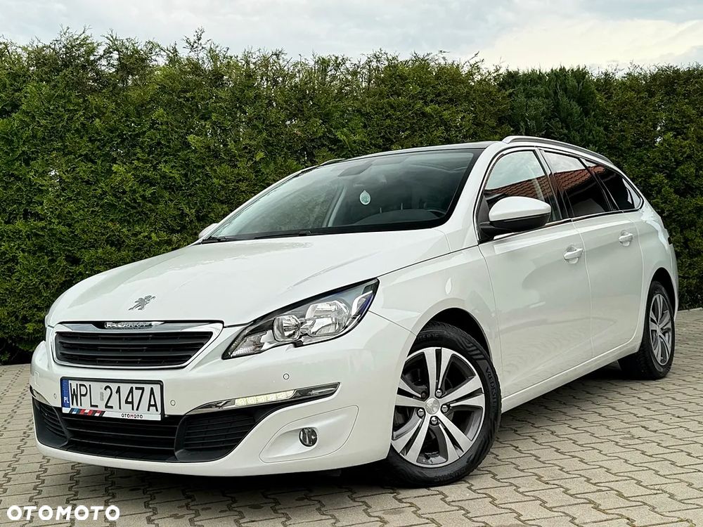 Peugeot 308 1.6 BlueHDi Allure S&S - 28