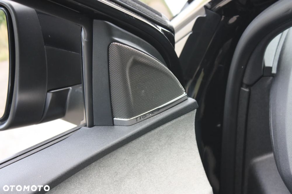 Peugeot 3008 Hybrid4 300 e-EAT8 GT - 38