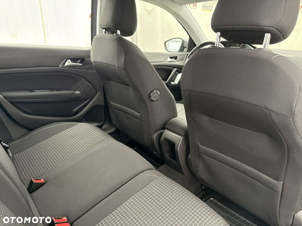 Peugeot 308 - 23