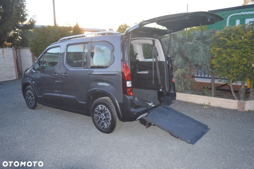 Toyota Proace City - 22