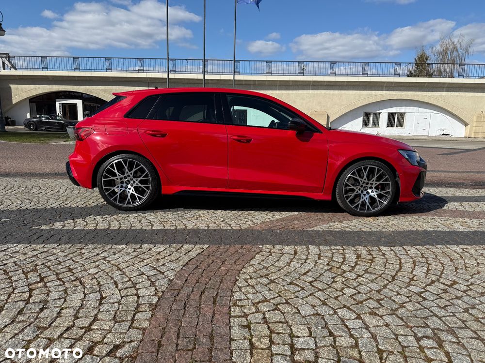 Audi RS3 Sportback TFSI Quattro S tronic - 4