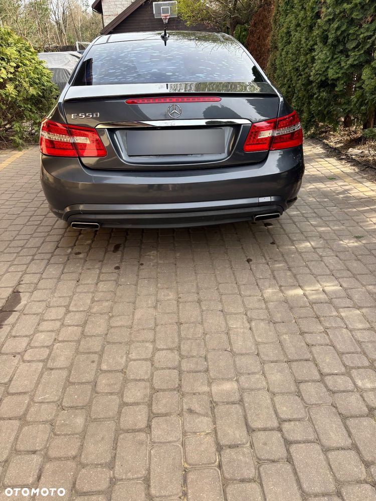 Mercedes-Benz Klasa E 500 7G-TRONIC Elegance - 4