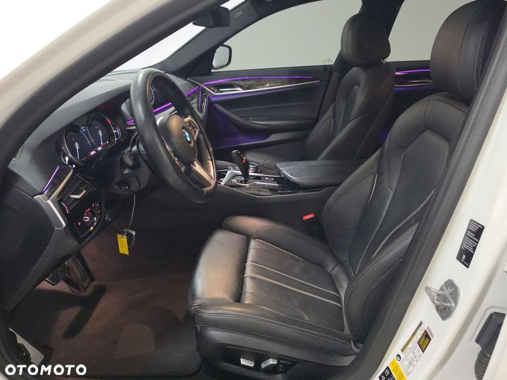 BMW Seria 5 530i xDrive M Sport sport - 8