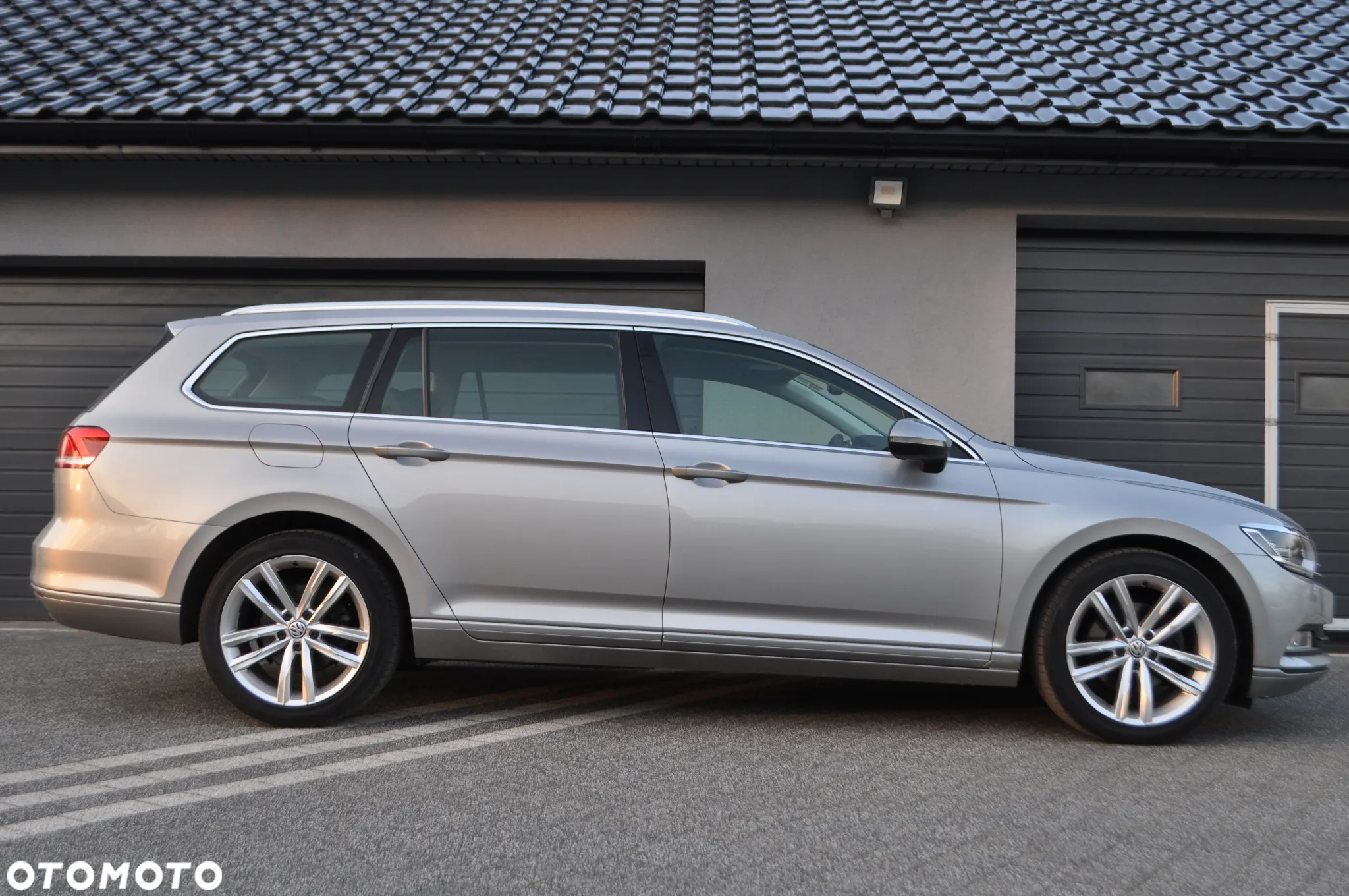 Volkswagen Passat 2.0 TDI BMT Highline DSG - 25