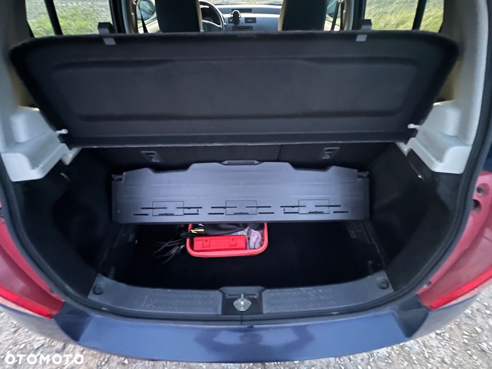 Suzuki Swift 1.3 Sunlight Edition - 9