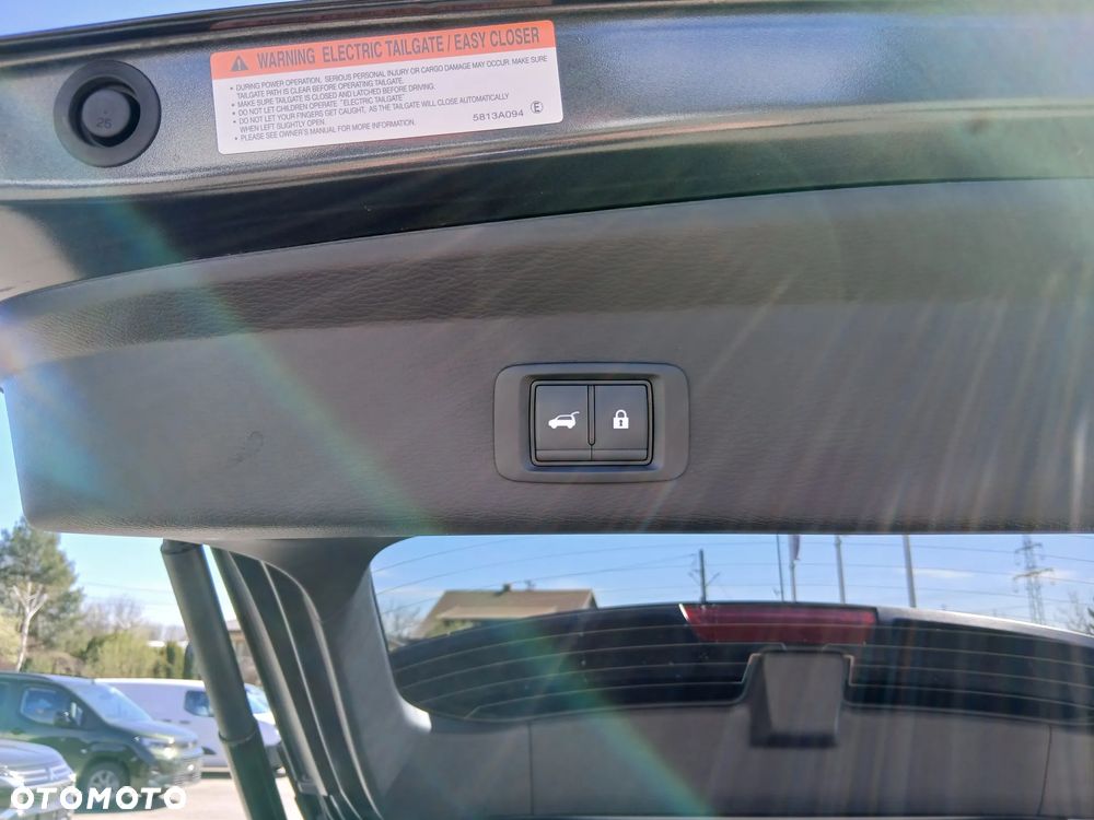 Mitsubishi Outlander Instyle Plus - 8