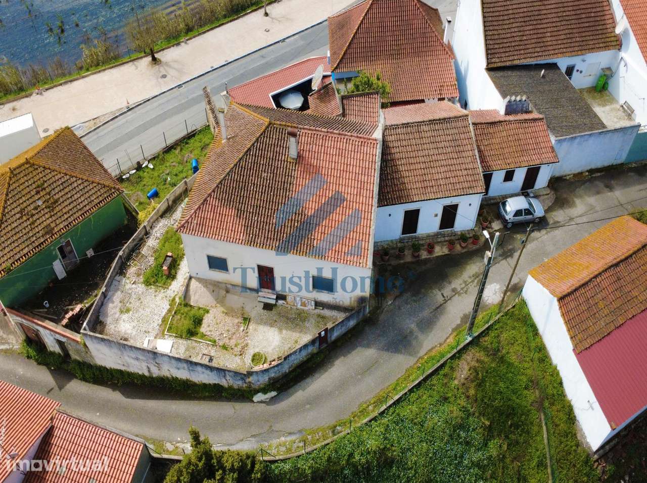 V4 para remodelação em São João da Ribeira a 13 Km de Rio Maior - Grande imagem: 2/53