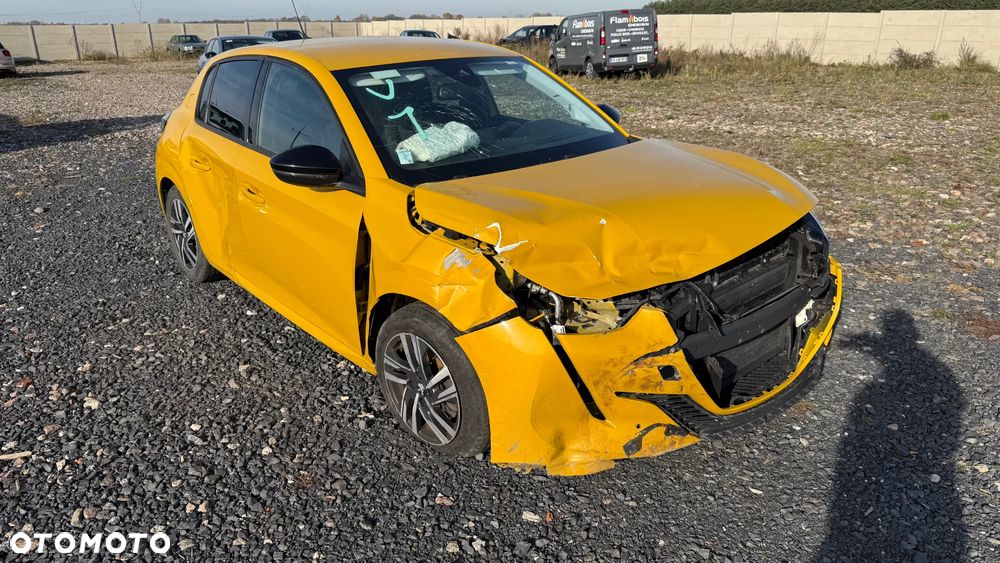 Peugeot 208 ver-1-2-puretech-allure-s-s - 7