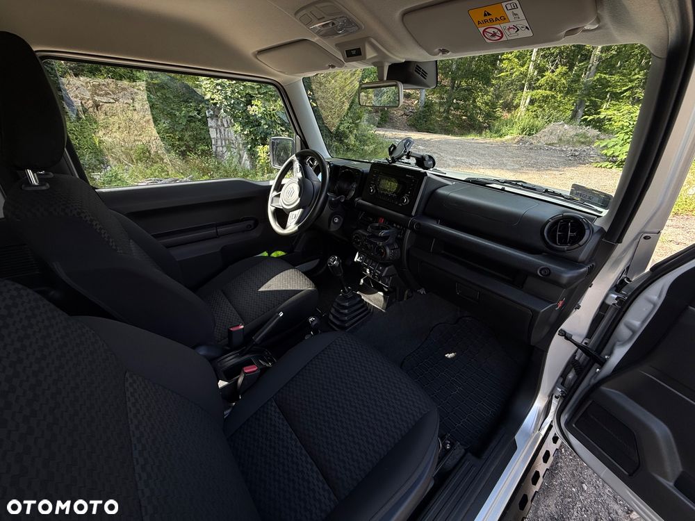 Suzuki Jimny 1.5 Elegance - 11