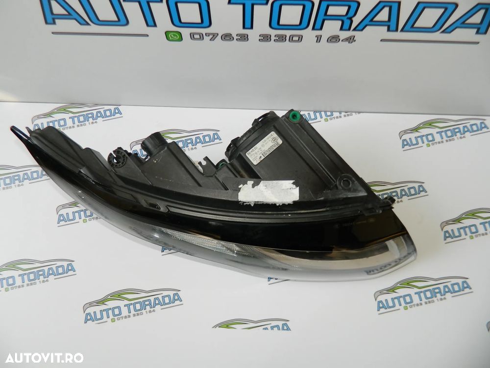 Far dreapta Xenon Led Range Rover Evoque model 2014 2015 2016 2017 2018  cod GJ32-13W029-E - 4