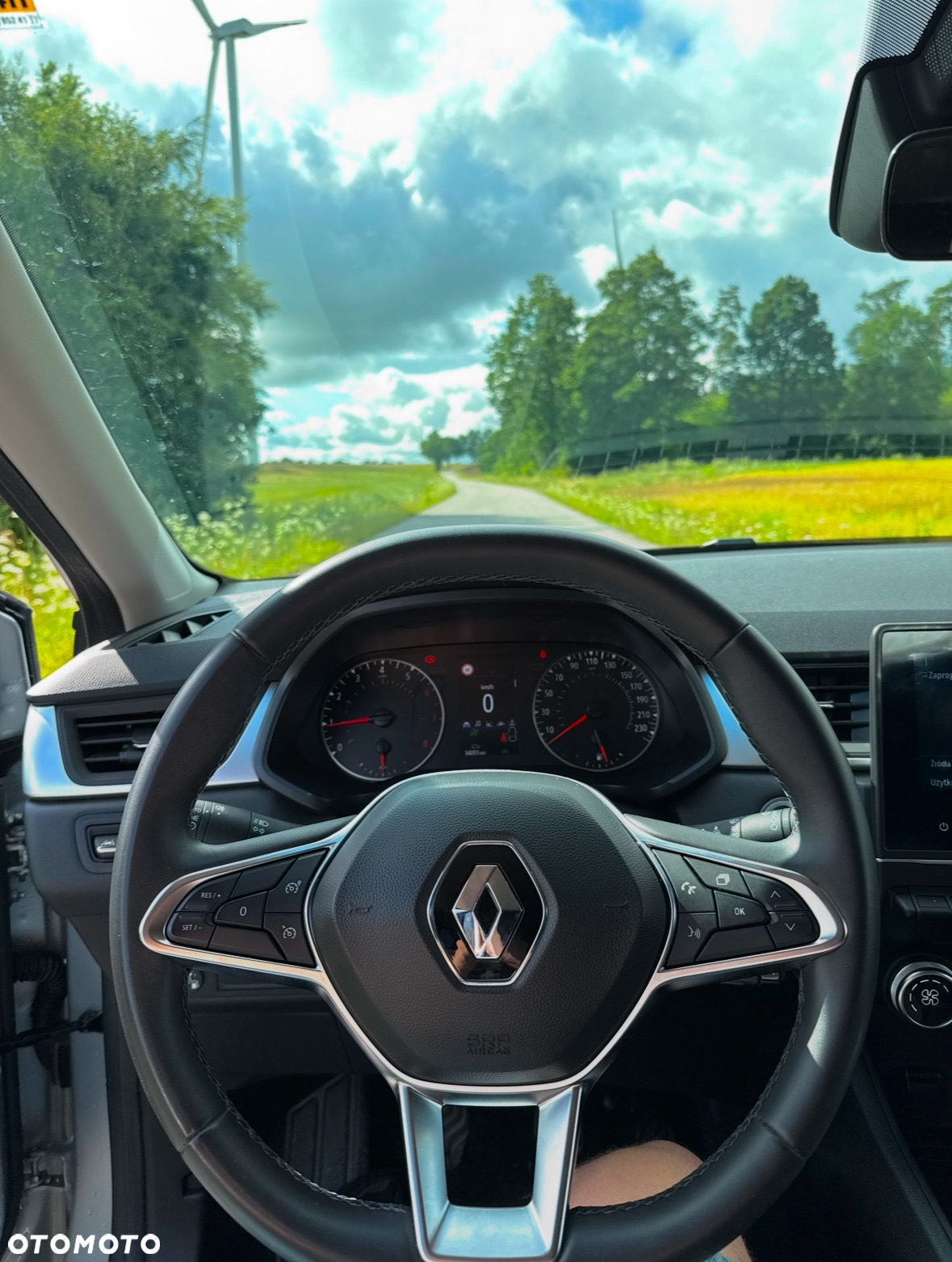 Renault Captur - 11