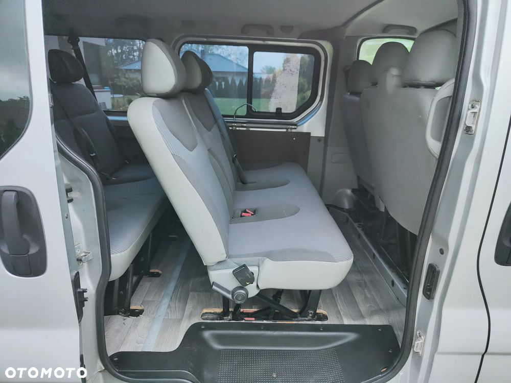 Opel Vivaro L2H1 2.9t - 9