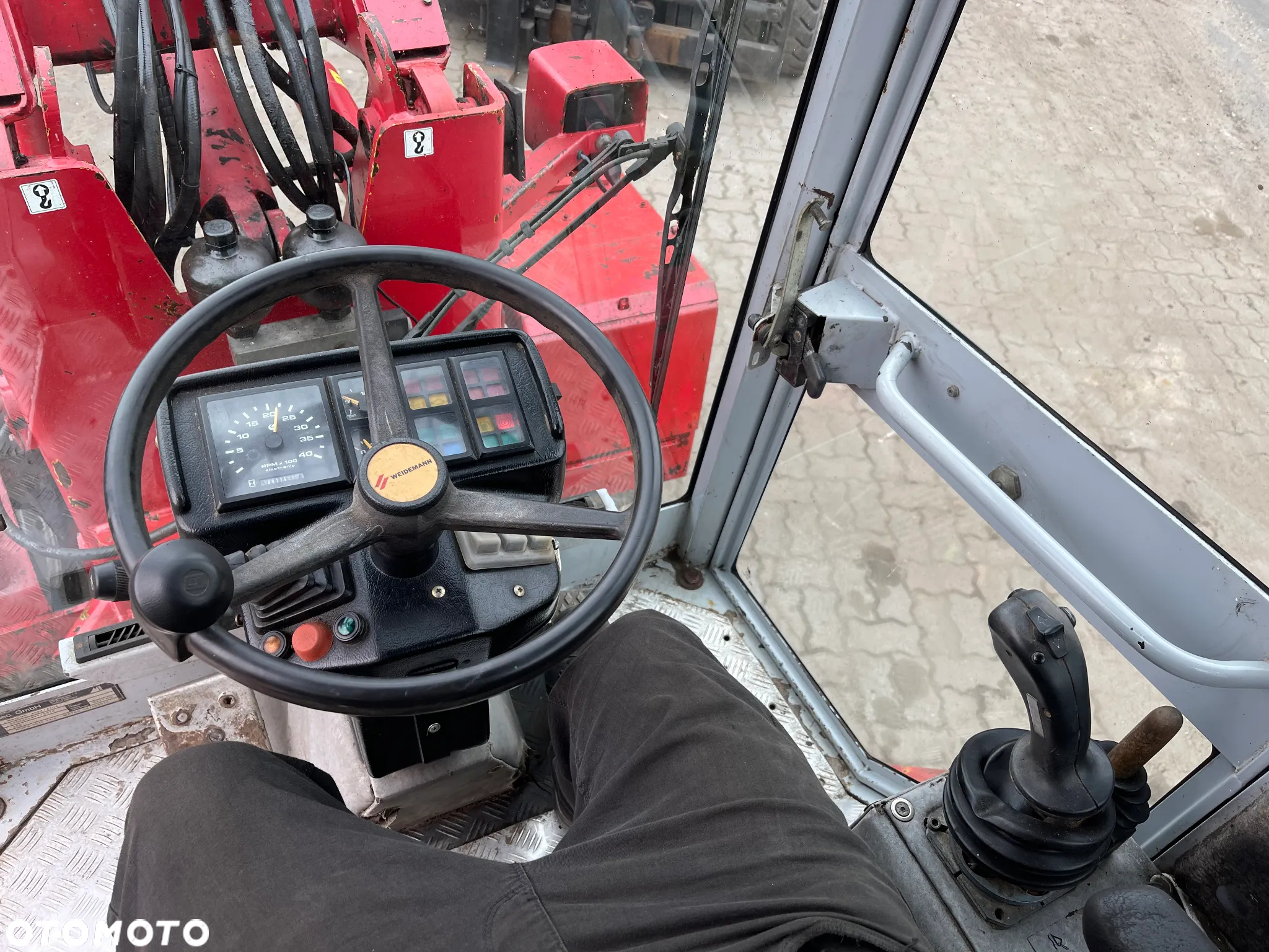 Weidemann Ładowarka przegubowa teleskopowa Weidemann 4004 łamana w połowie 2007 Rok - 8