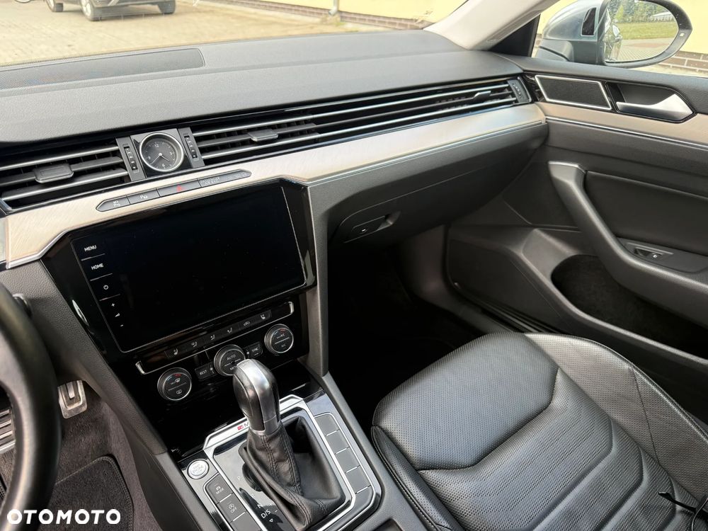 Volkswagen Arteon 2.0 TDI SCR 4Motion DSG Elegance - 19