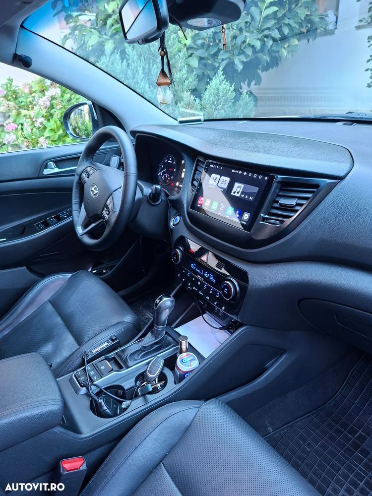 Hyundai Tucson blue 2.0 CRDi 4WD Aut. Premium - 4