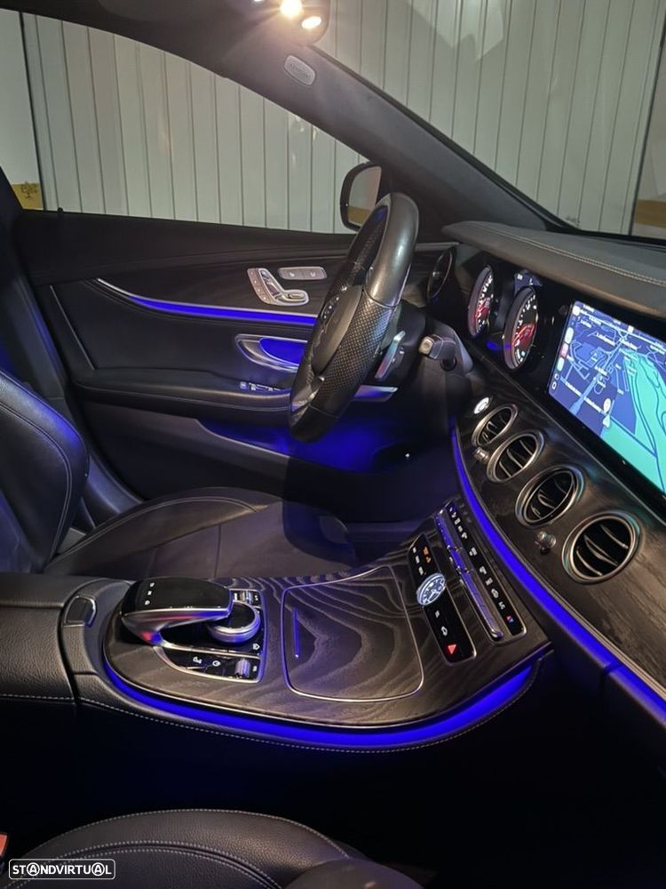 Mercedes-Benz E 300 de 9G-TRONIC AMG Line - 34