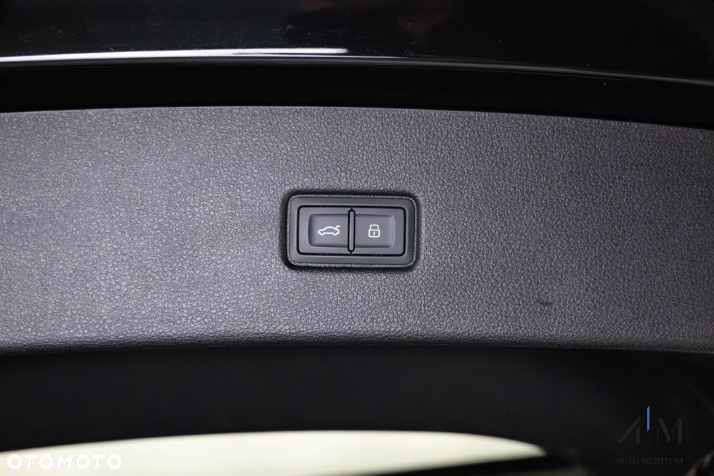 Audi Q5 Sportback 40 TDI quattro S tronic S line - 39