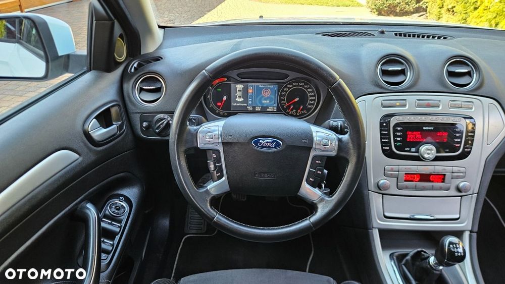 Ford Mondeo 2.0 TDCi Titanium X - 15