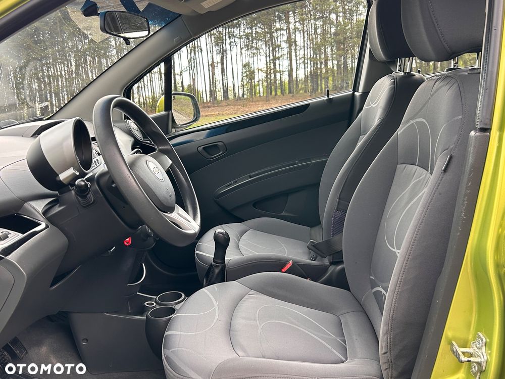 Chevrolet Spark 1.0 - 15