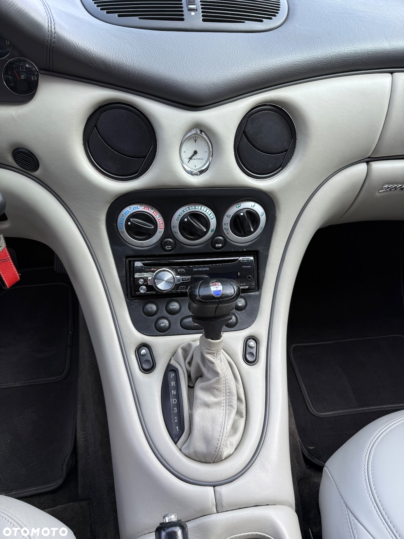 Maserati 3200 - 17