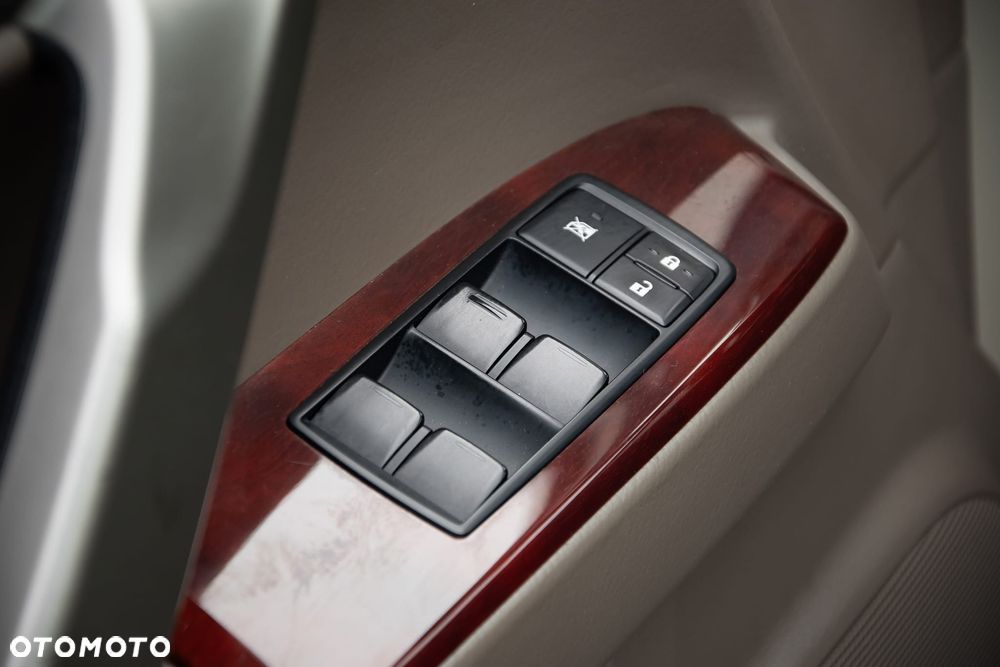Lexus GX - 24