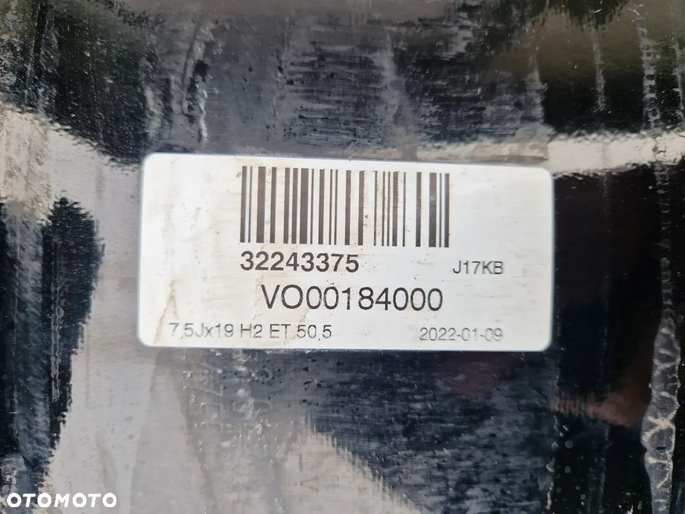 FELGA VOLVO XC40, XC60 II  7,5Jx19H2,  ET50,5, 5x108 - 15