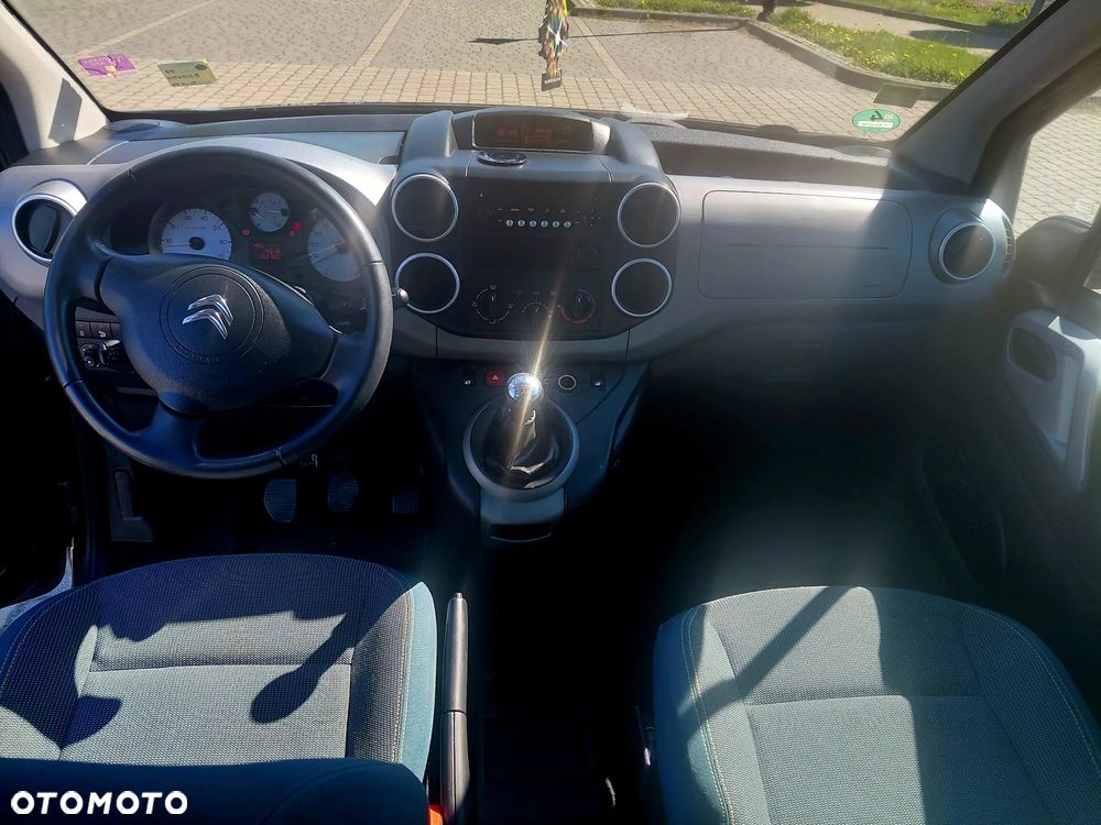 Citroën Berlingo Multispace VTi 95 SELECTION - 11