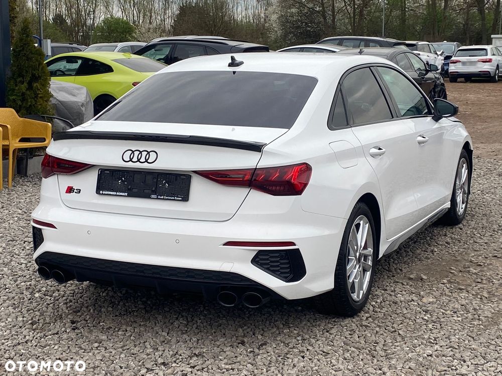 Audi S3 Limousine TFSI quattro S tronic