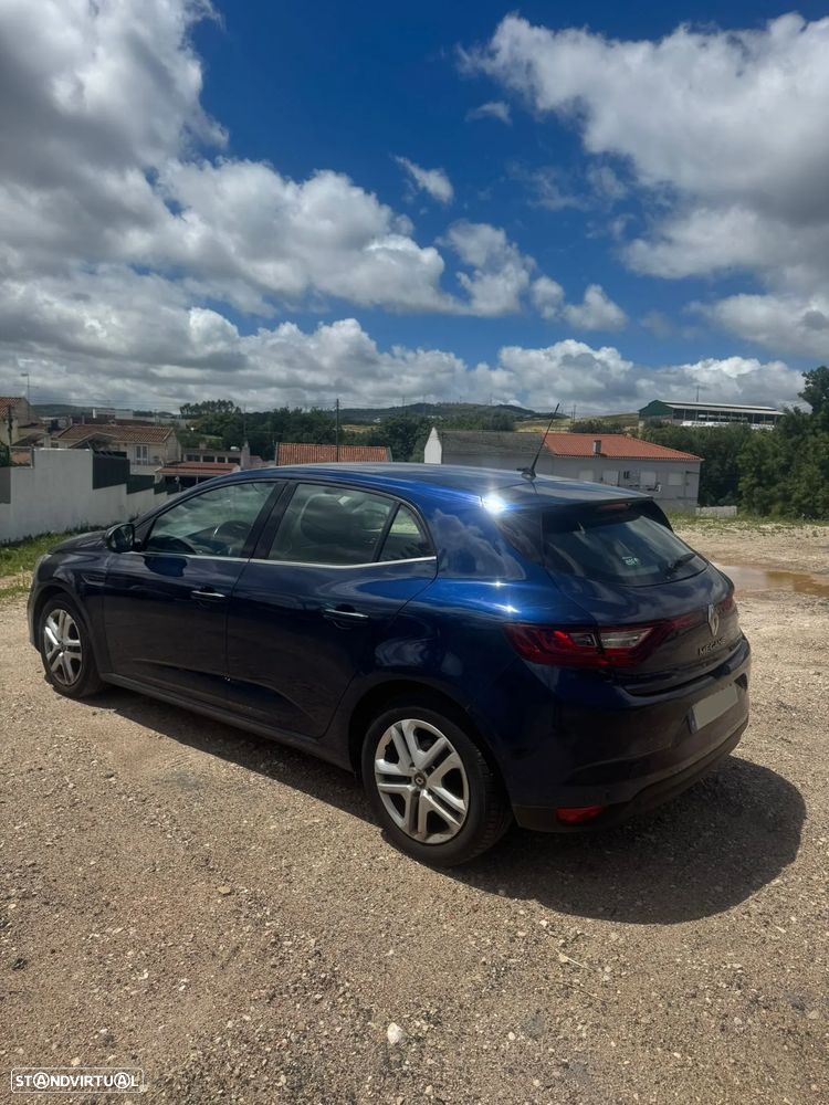 Renault Mégane ENERGY dCi 110 Start & Stop Dynamique - 3