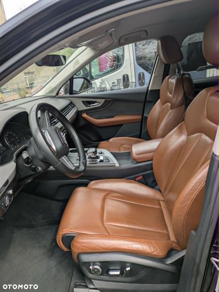 Audi Q7 - 5