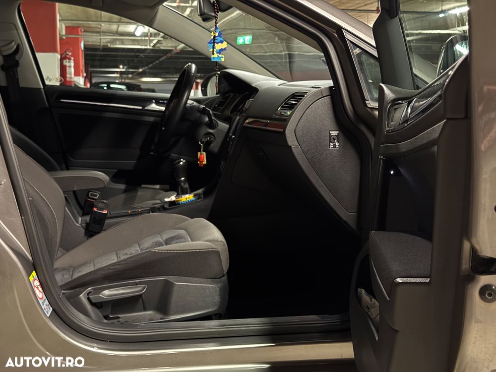 Volkswagen Golf 1.4 TSI BMT Highline - 16