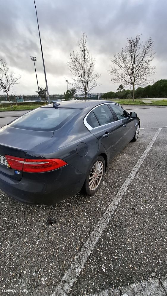 Jaguar XE E-Performance Prestige - 7